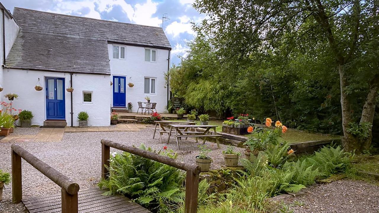Rowrah Hall - The Old Hayloft Frizington エクステリア 写真